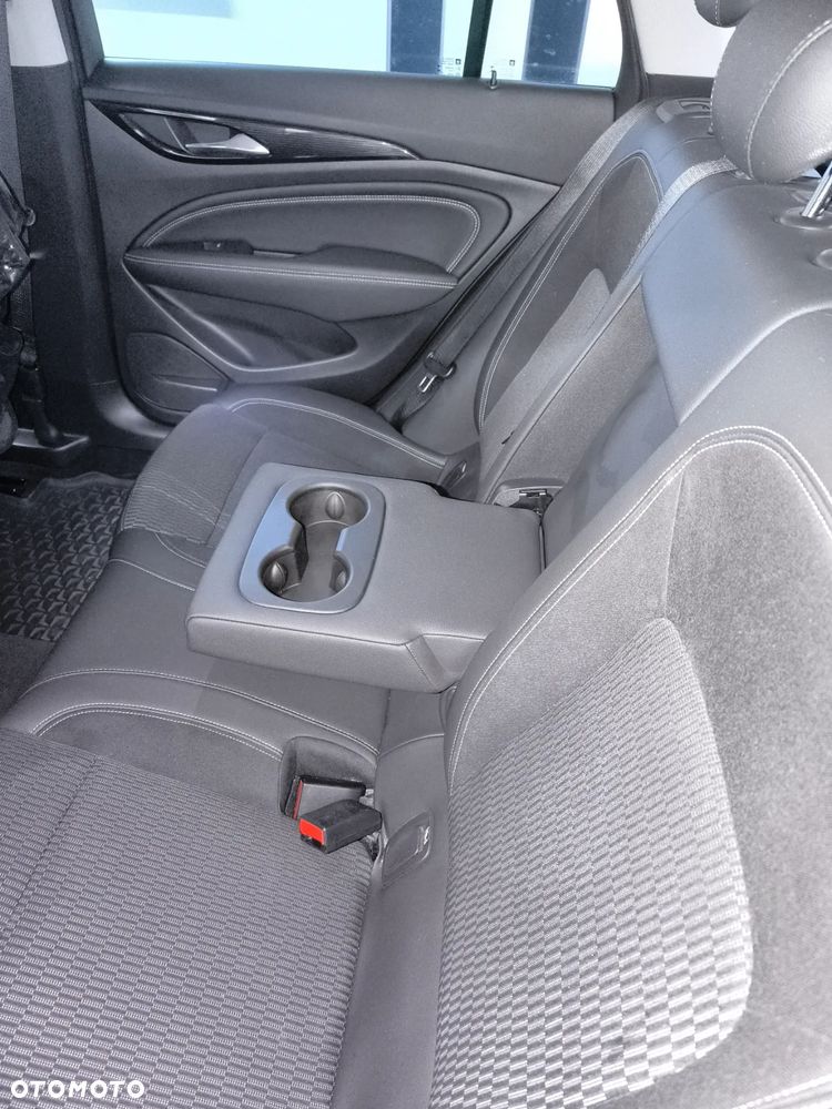 Opel Insignia 2.0 CDTI Innovation S&S - 26