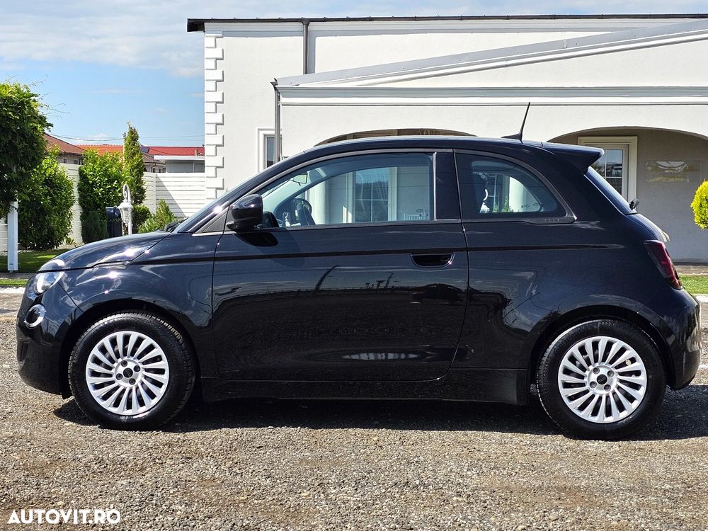 Fiat 500E Action - 11
