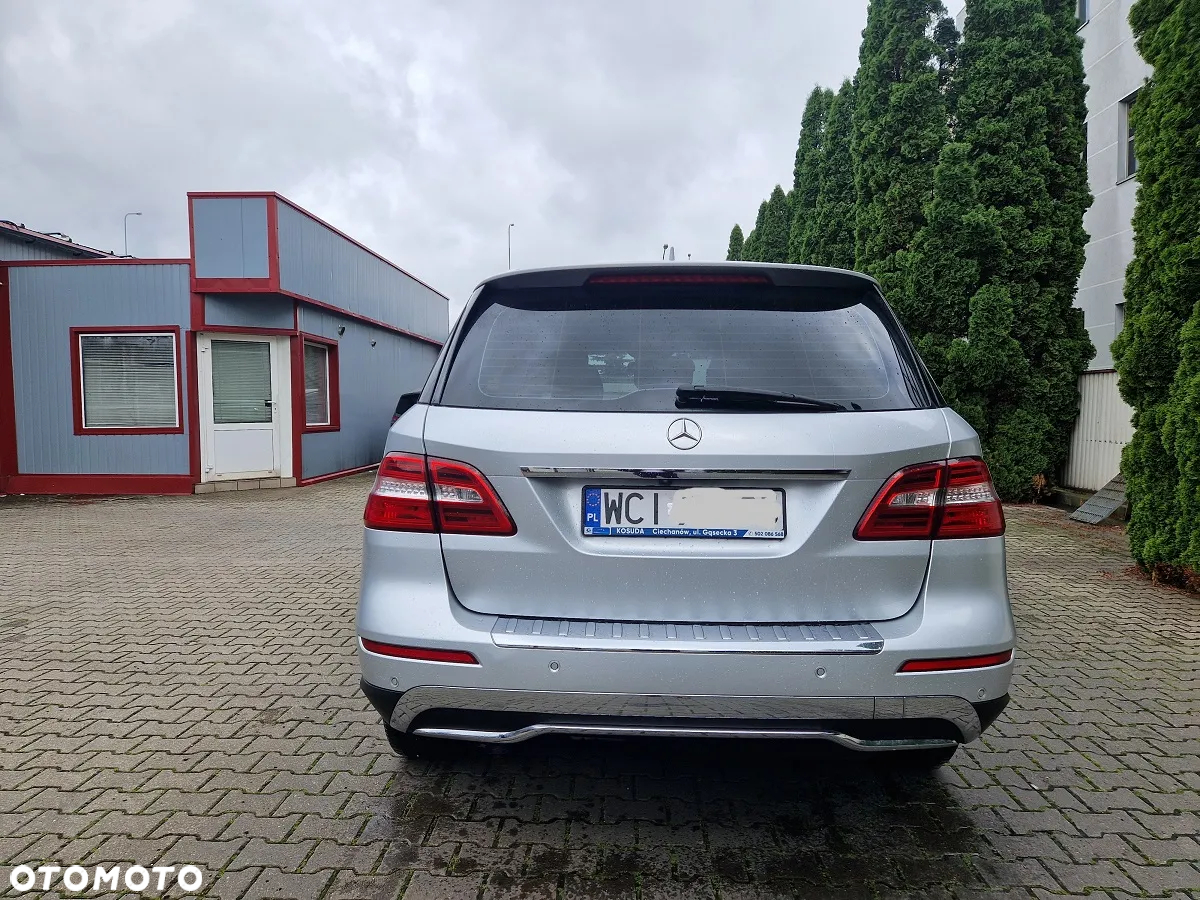 Mercedes-Benz ML 250 BlueTec 4-Matic - 12