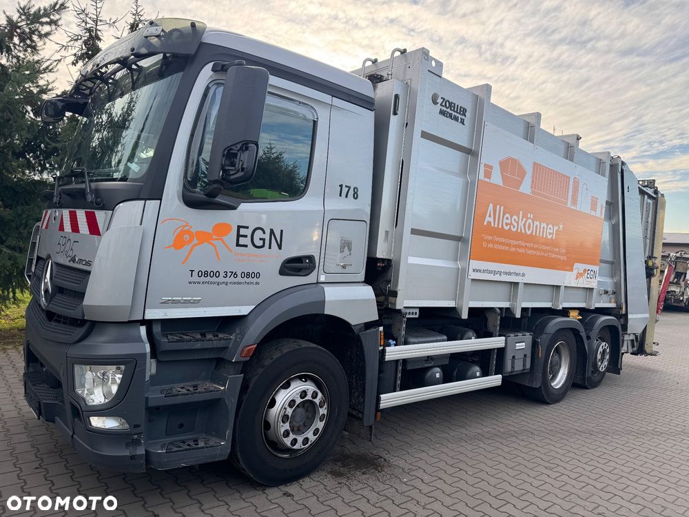 Mercedes-Benz Antos - 6