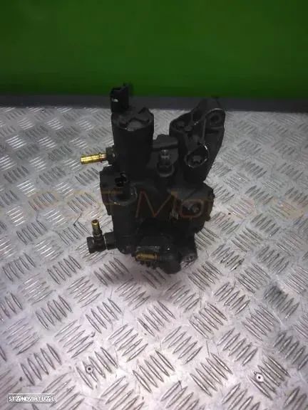 Reparação de Renault GRAND SCENIC II 1.5 DCI K9K732 - 18