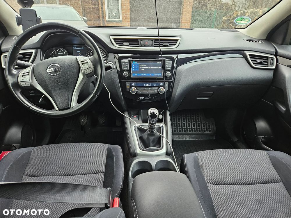 Nissan Qashqai 1.2 DIG-T 360 - 16