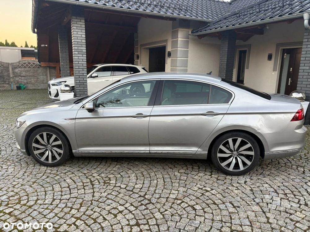 Volkswagen Passat 2.0 TDI Bi-Turbo BMT 4Mot Highline DSG - 6