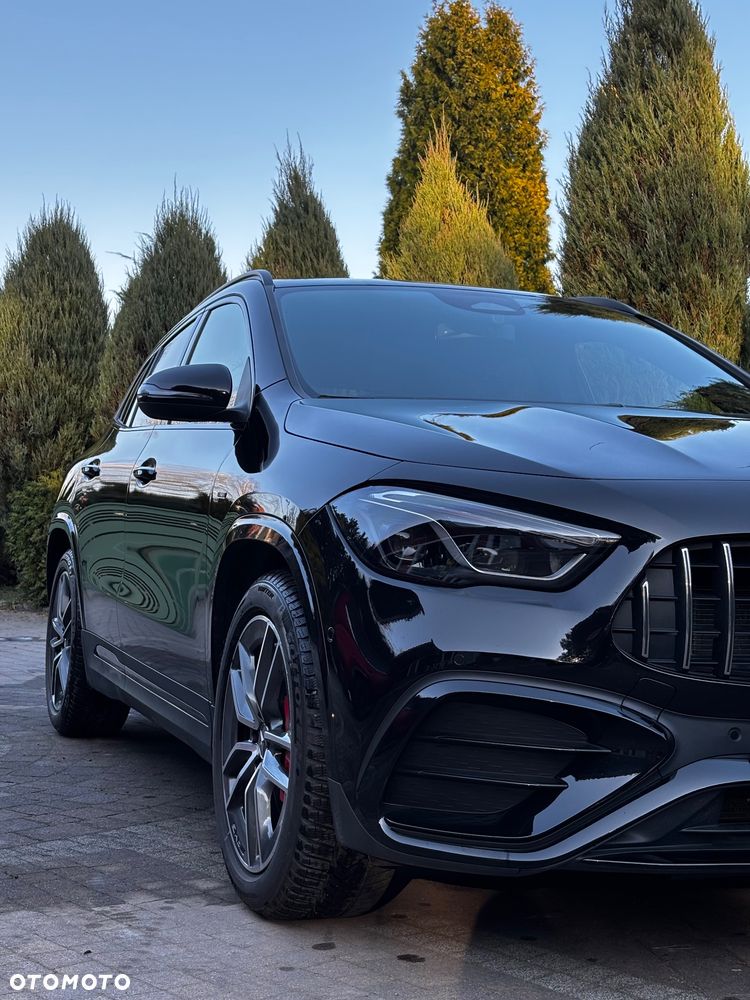 Mercedes-Benz GLA - 6