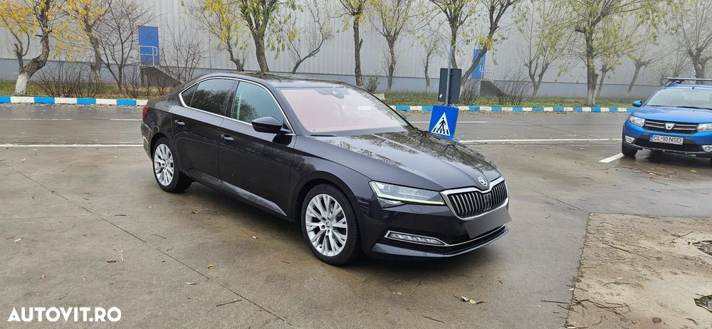 Skoda Superb 2.0 TDI 4X4 DSG Style - 6
