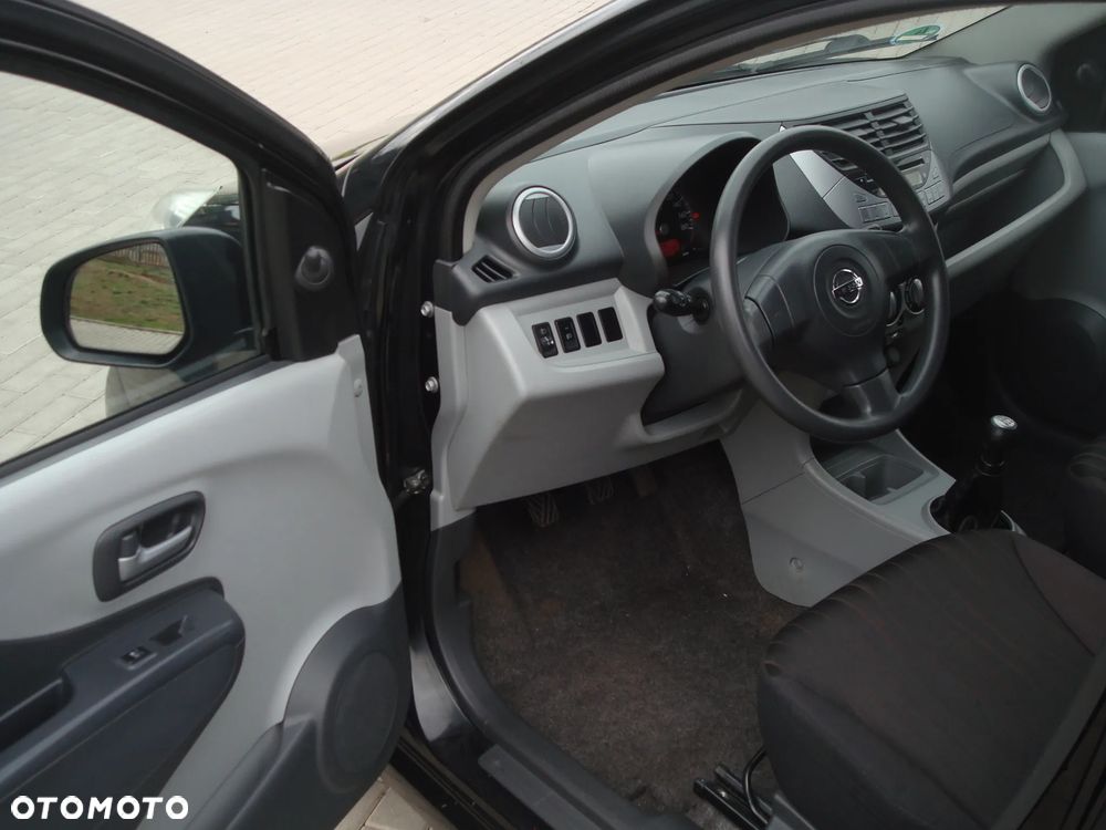 Nissan Pixo 1.0 more - 19