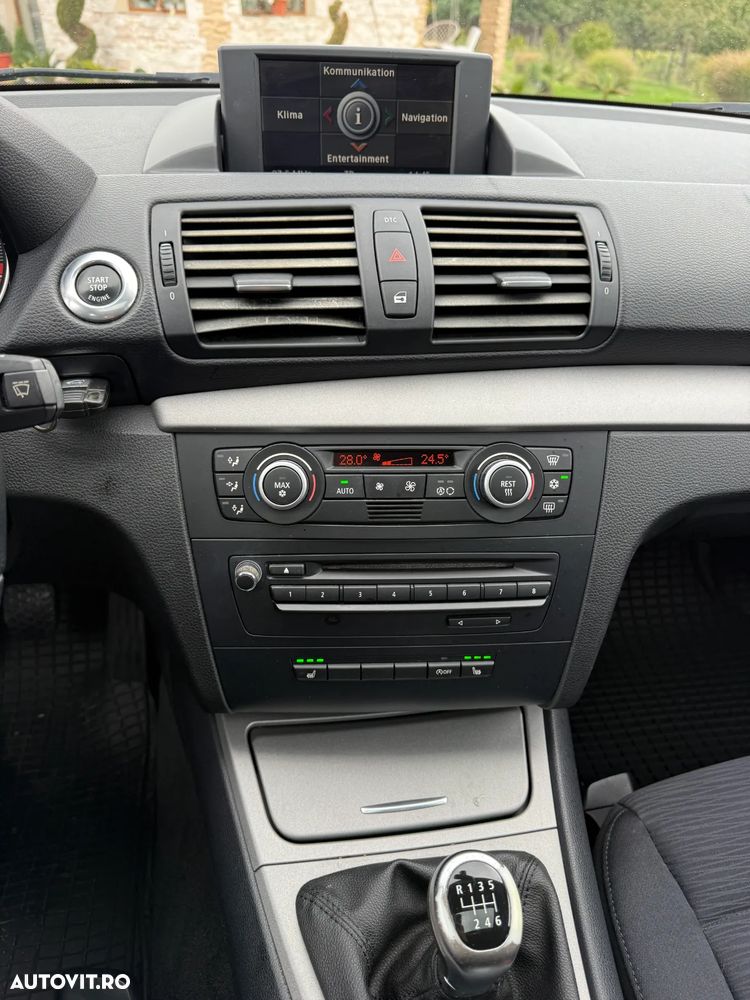 BMW Seria 1 118d - 25