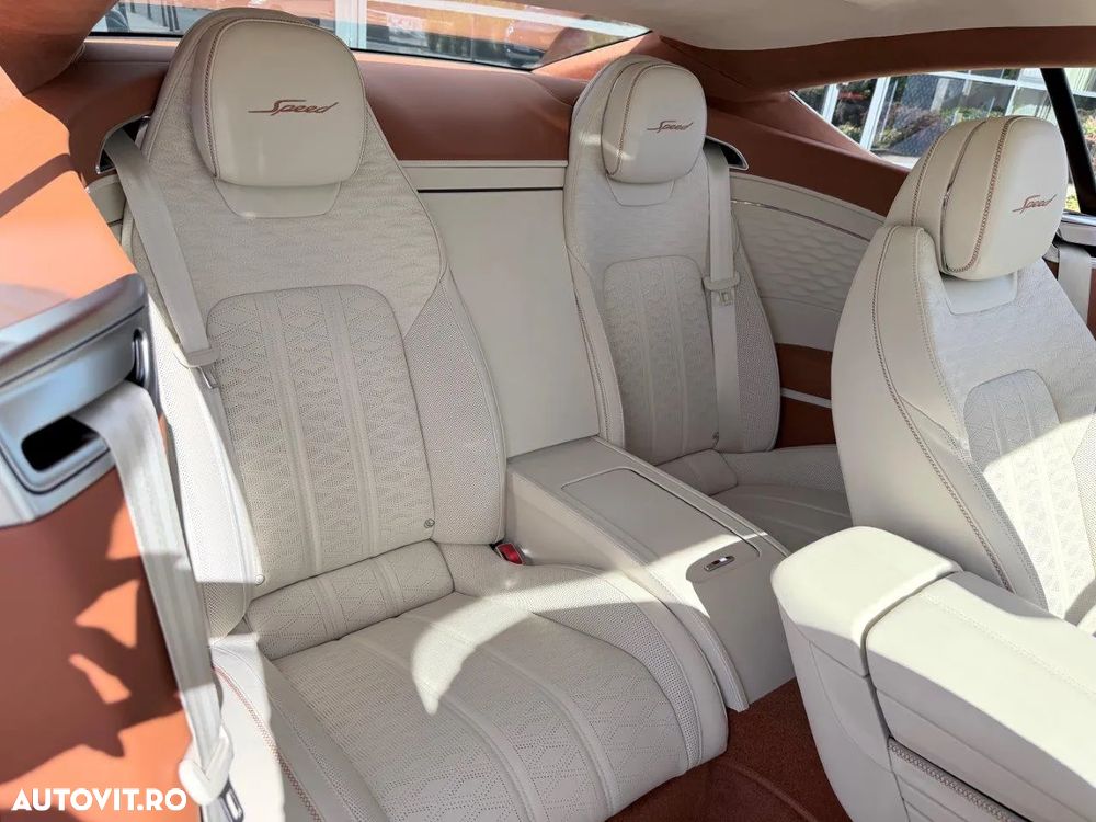 Bentley Continental New GT V8 - 9