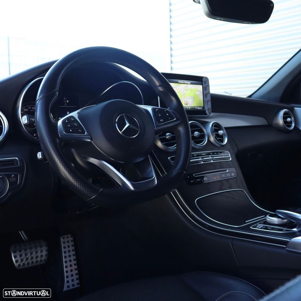Mercedes-Benz C 220 d Cabrio 9G-Tronic AMG Line - 13
