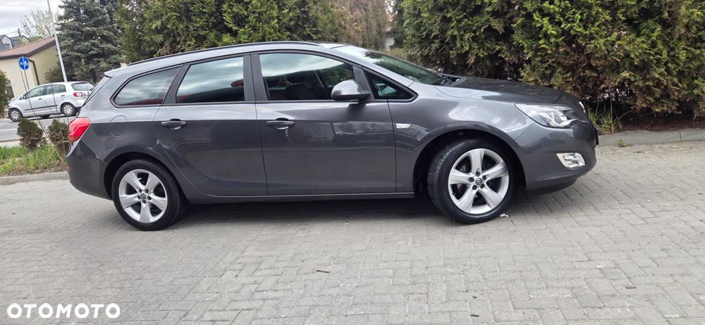 Opel Astra 1.6 Color Edition - 20