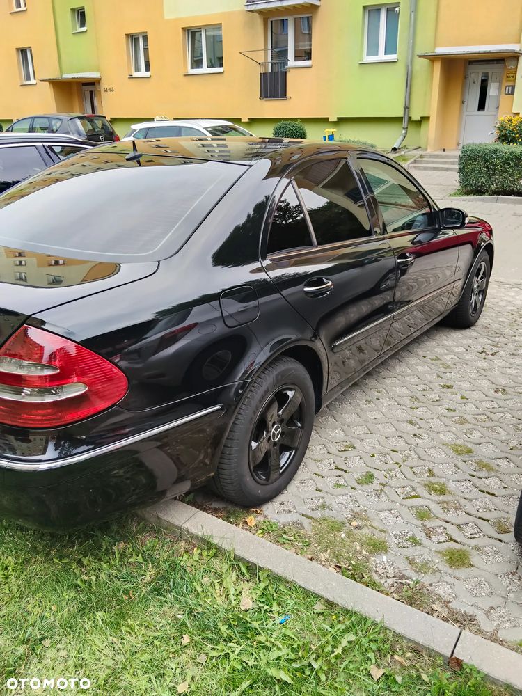 Mercedes-Benz Klasa E 280 CDI Elegance DPF - 11