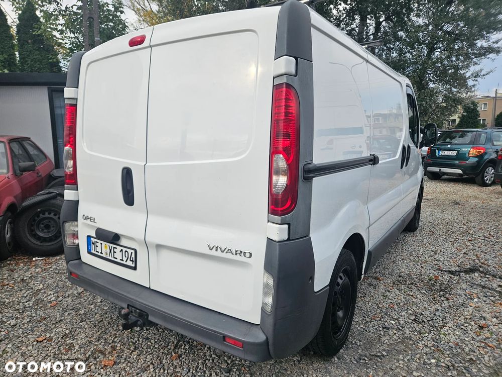 Opel VIVARO - 13