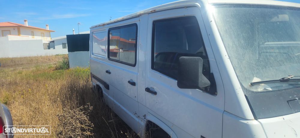 Mercedes-Benz MB 100 2.4 D - 17