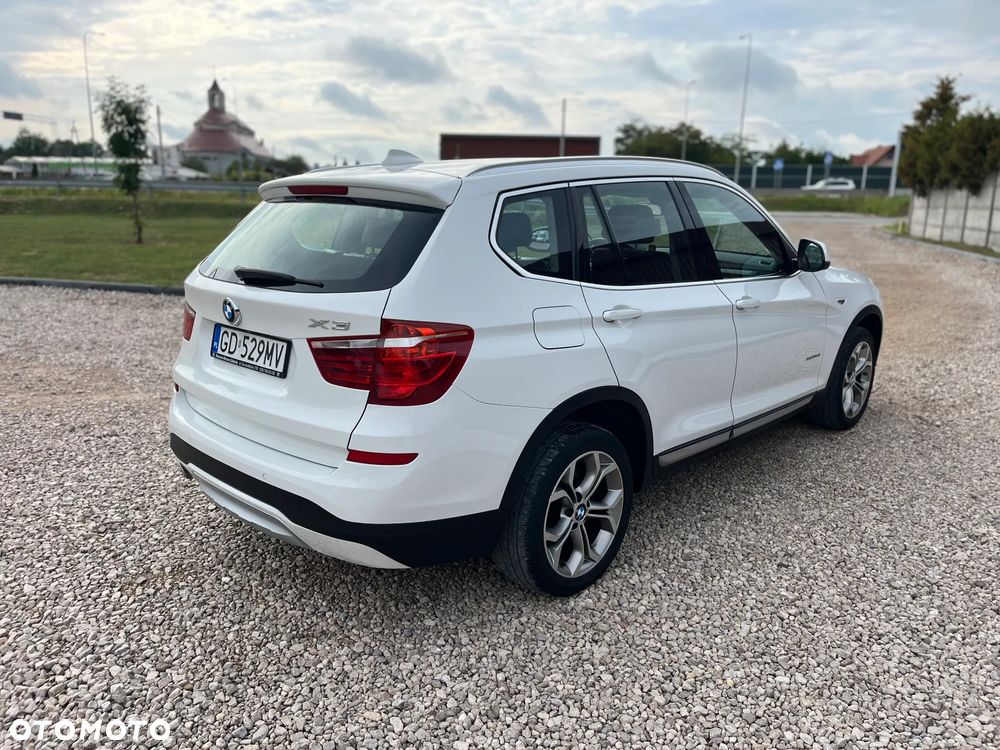 BMW X3 xDrive20d xLine - 11