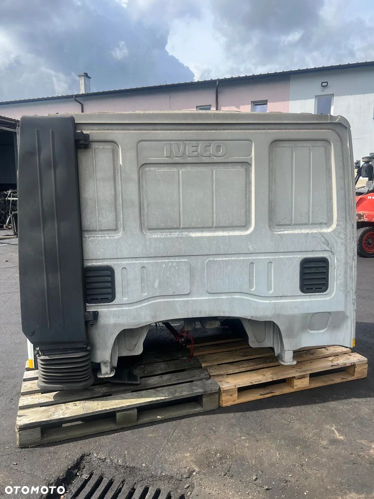 Kabina Iveco Eurocargo !! EURO 3 - 3