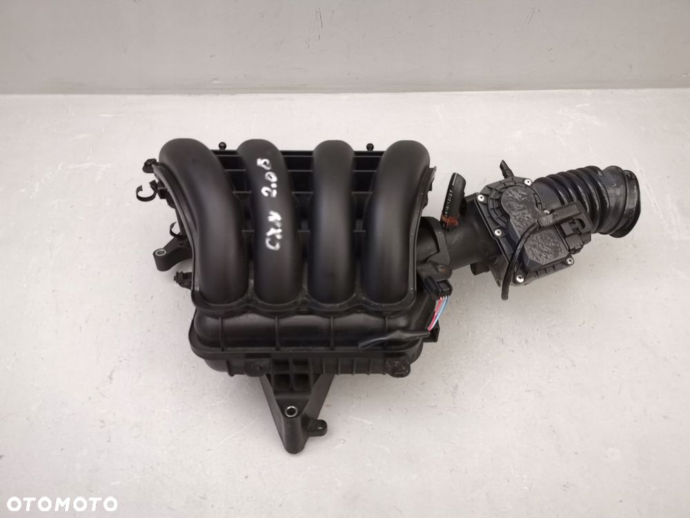 MAZDA CX5 II 17- 2.0 BENZYNA KOLEKTOR SSĄCY PRZEPUSTNICA PE01 - 1