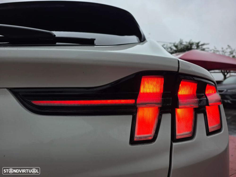 Ford Mustang Mach-E Standard - 35