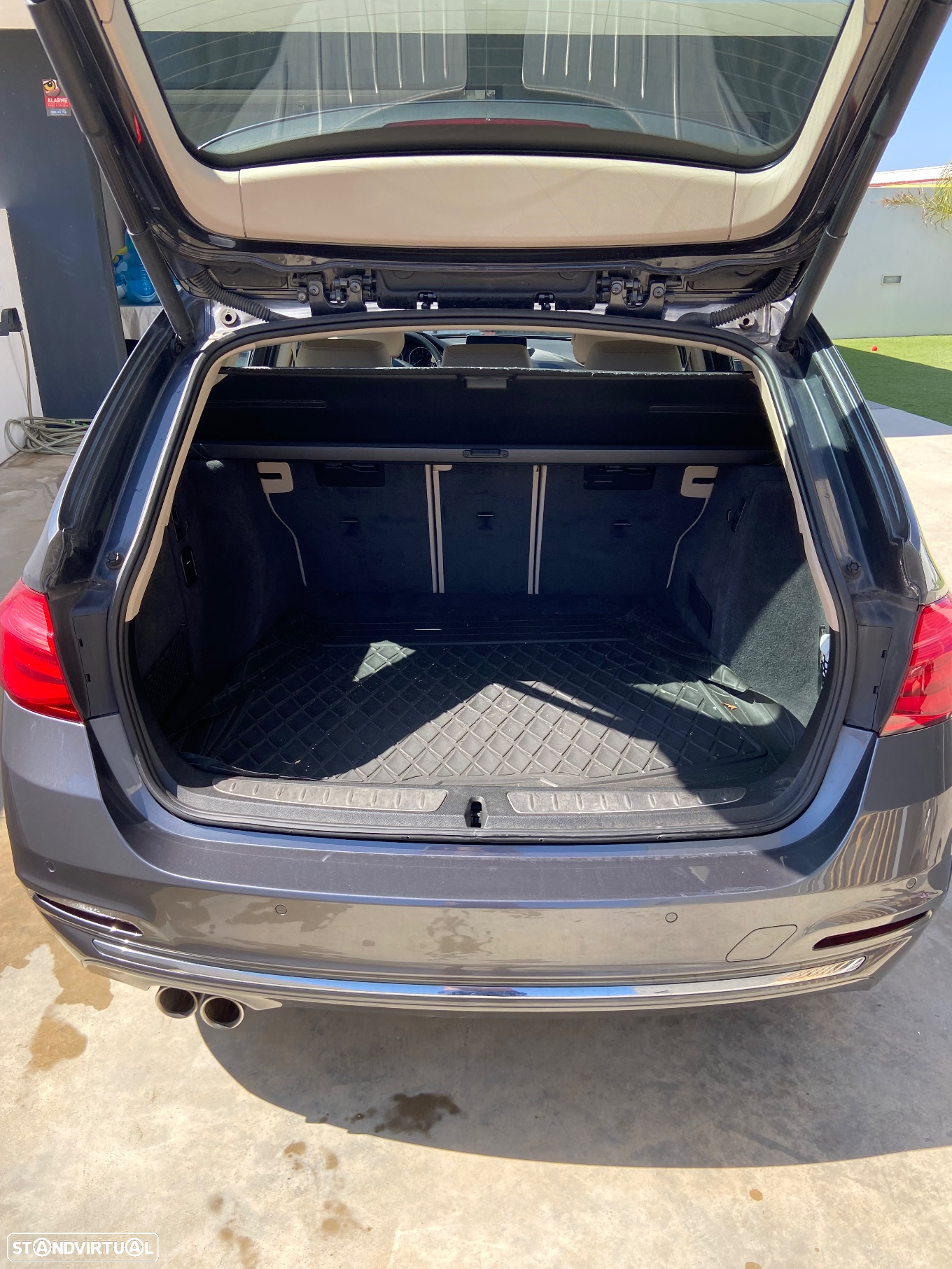 BMW 320 d Touring Line Luxury Auto - 4