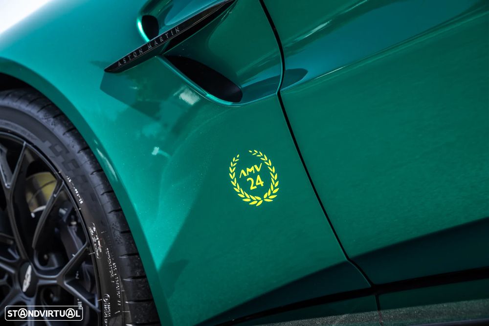Aston Martin Vantage Coupe V8 - 5