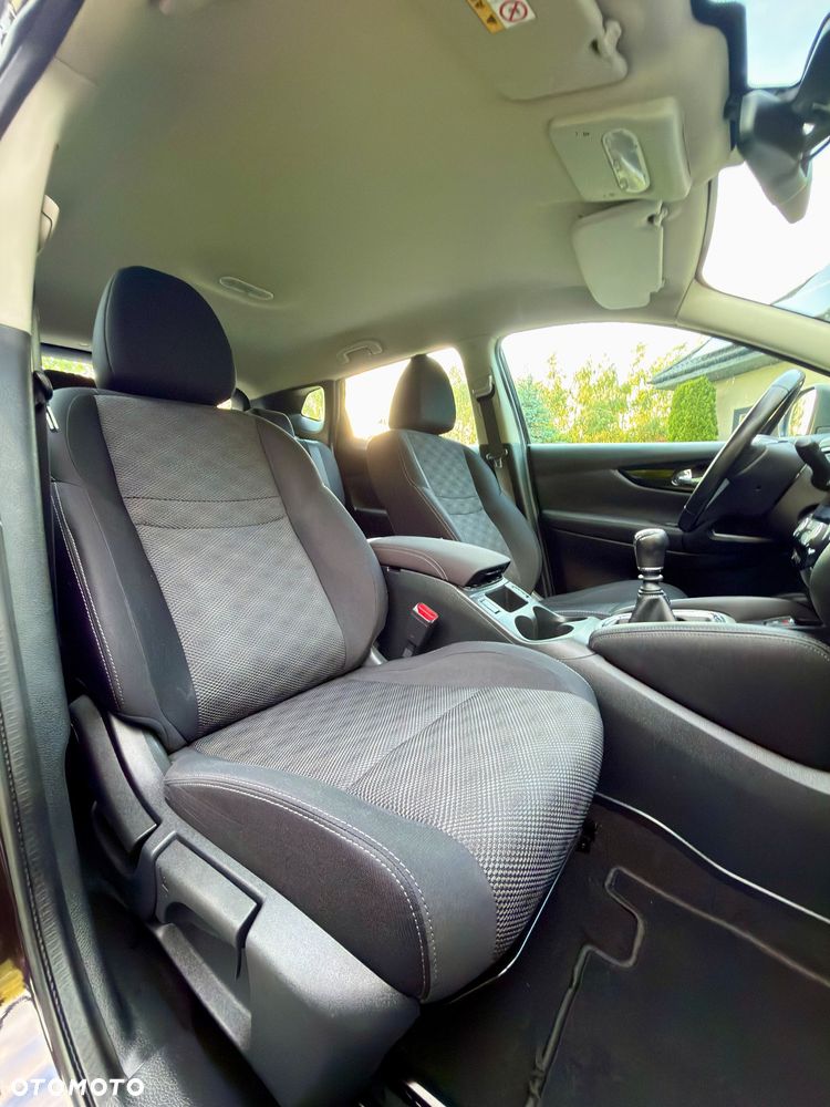 Nissan Qashqai 1.2 DIG-T N-Connecta - 31