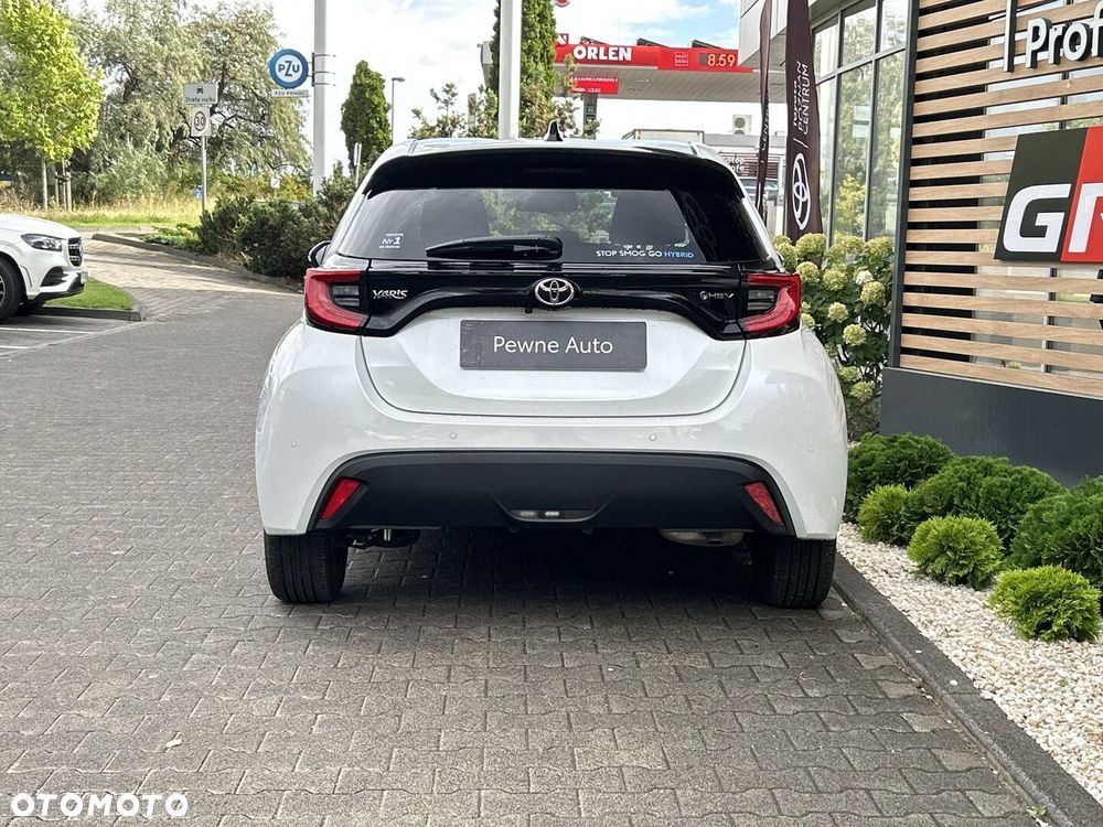 Toyota Yaris Hybrid 1.5 Style - 4