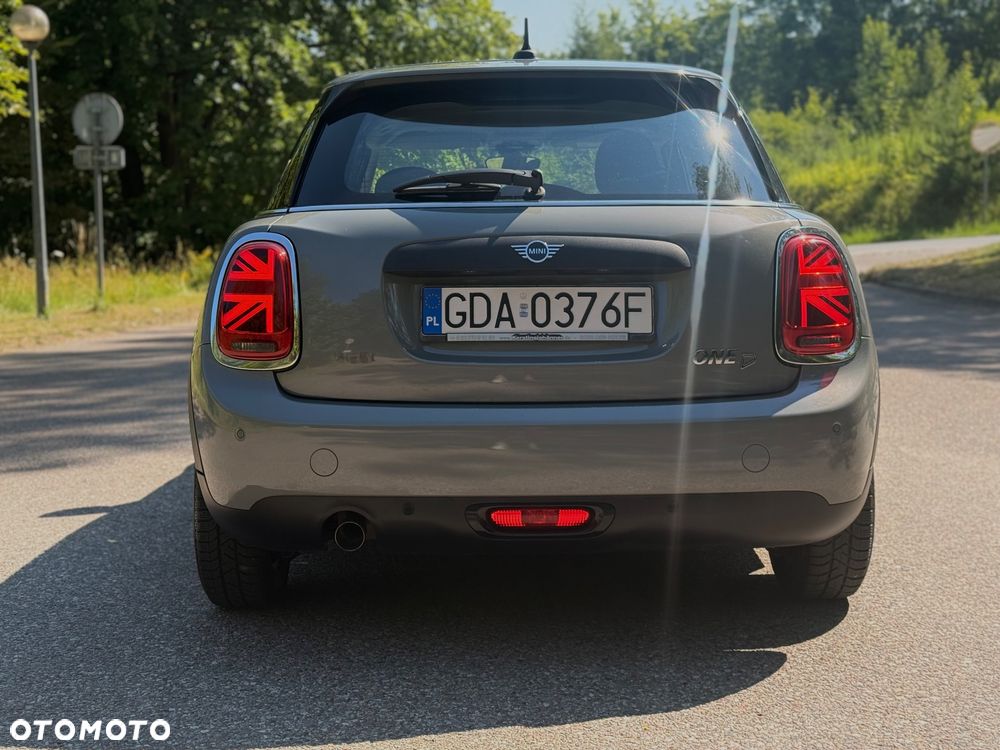 MINI ONE D - 10