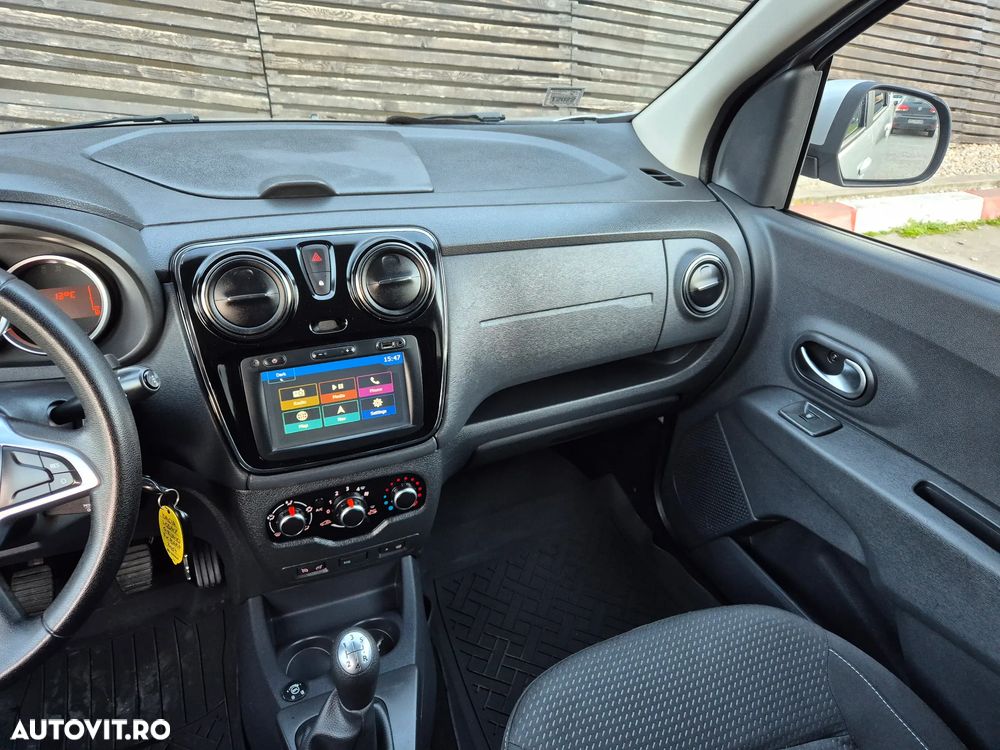 Dacia Lodgy 1.6 MPI 85 Prestige - 14