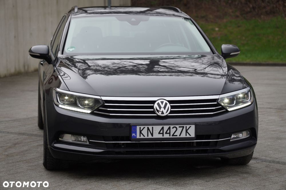 Volkswagen Passat - 9