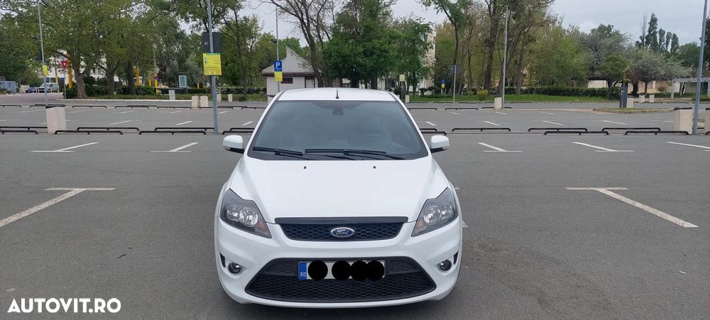 Ford Focus 2.5 ST Rally - 15