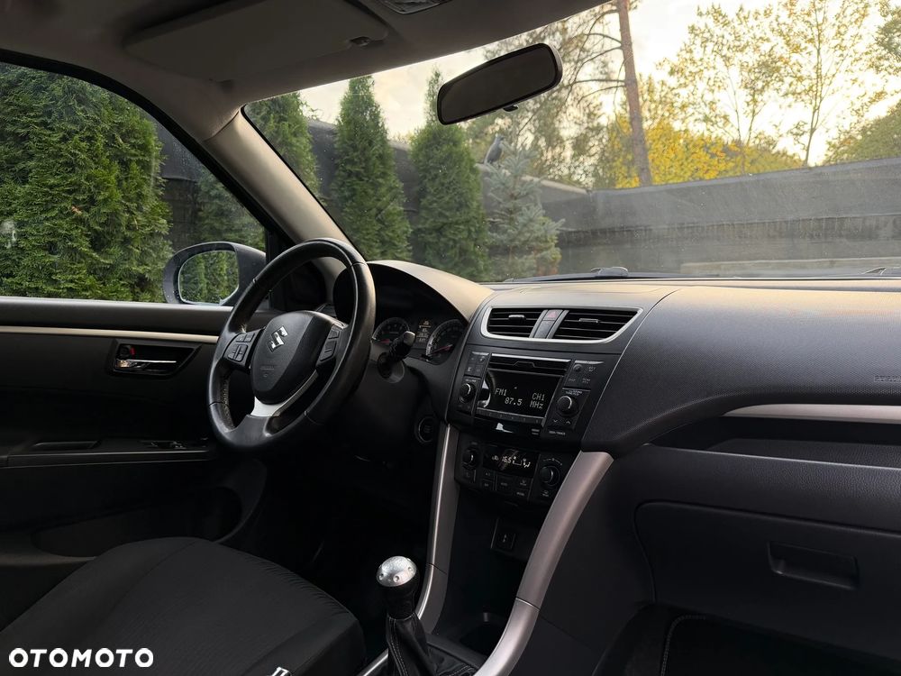 Suzuki Swift 1.2 X-ITE - 21