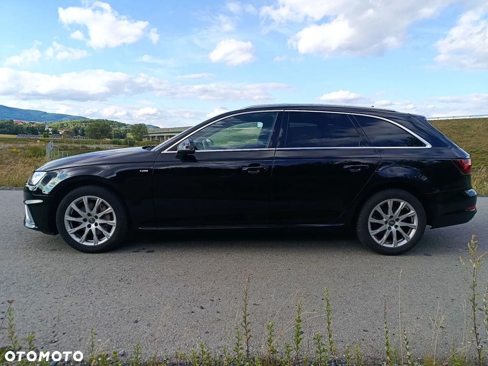 Audi A4 Avant 40 TDI S Line S tronic - 5