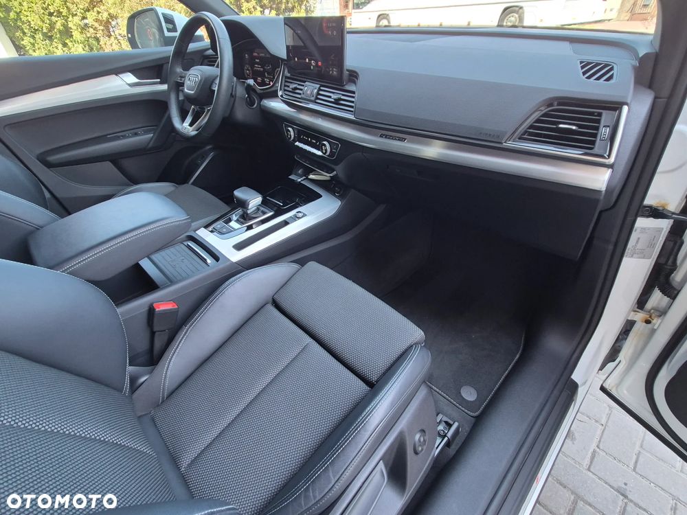 Audi Q5 40 TDI quattro S tronic S line - 35