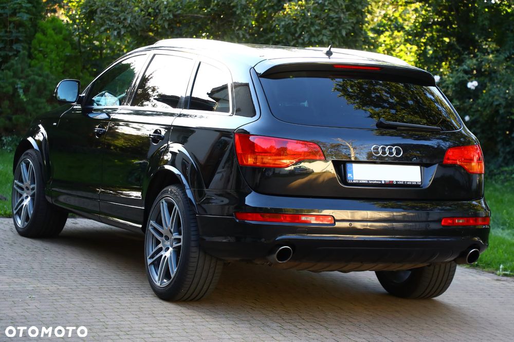 Audi Q7 - 7