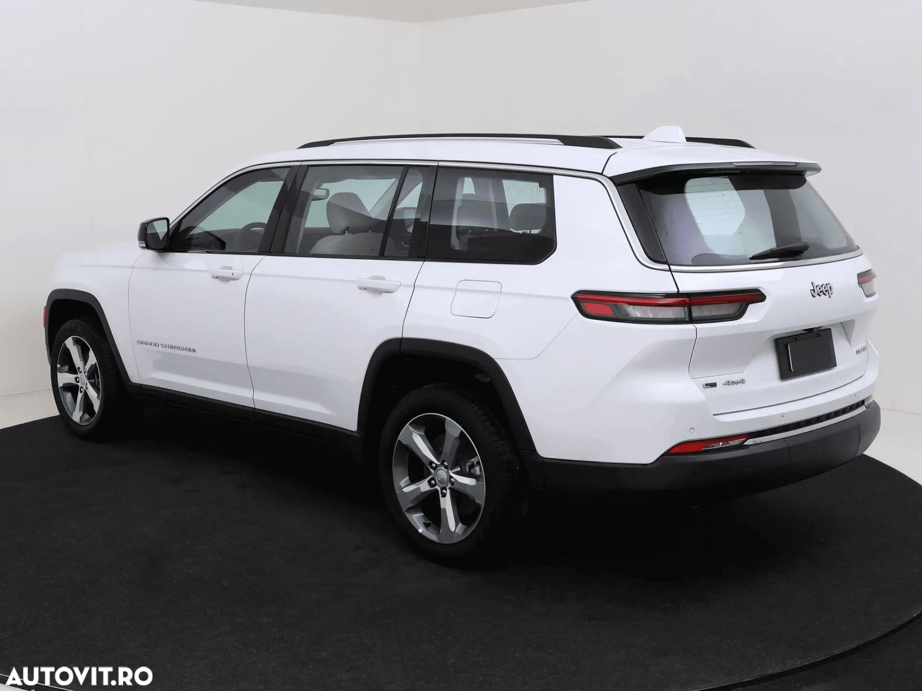 Jeep Grand Cherokee - 6