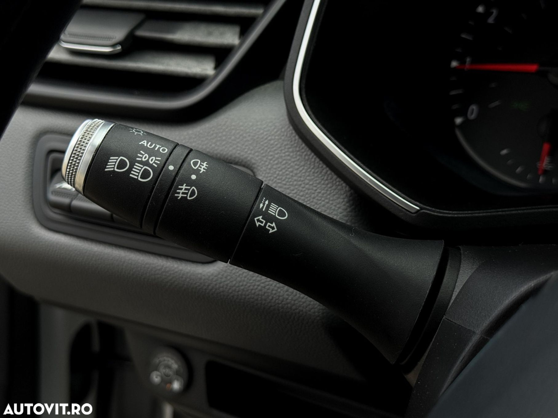 Renault Clio - 14