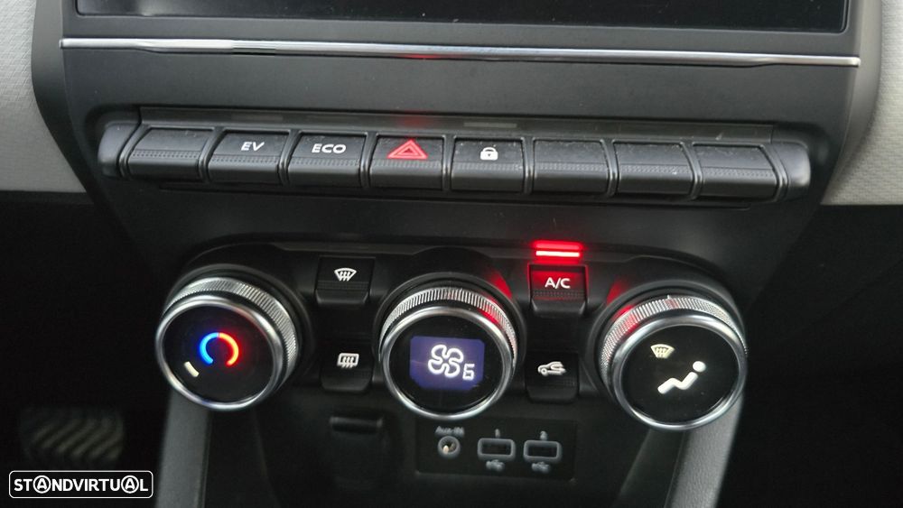 Renault Clio 1.6 E-Tech Full Hybrid Techno - 39