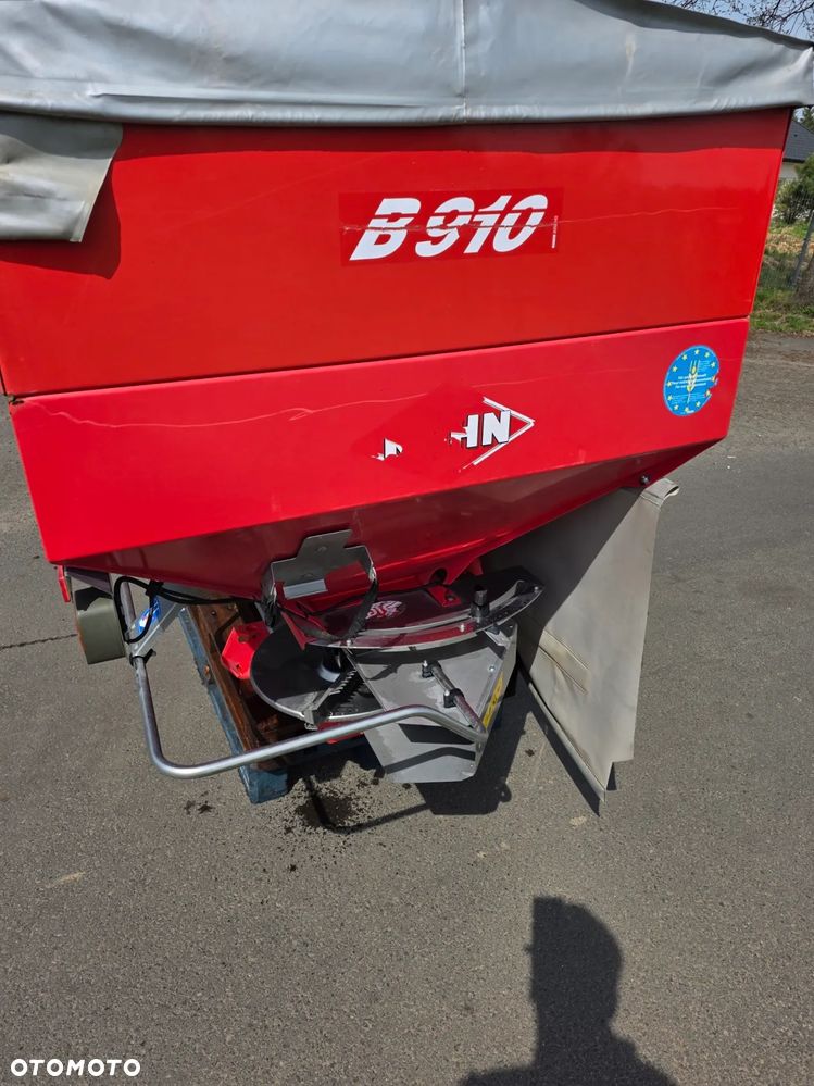 Kuhn MDS 1142 - 11