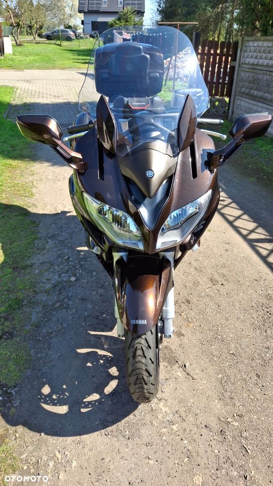 Yamaha FJR - 6