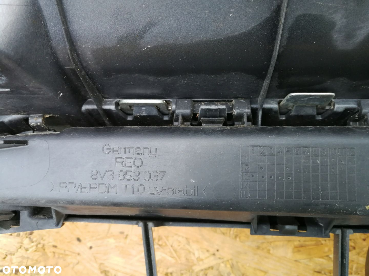 AUDI A3 8V 13- ATRAPA KRATKA GRILL ZDERZAKA PRZEDNIEGO 8V3853651 - 12