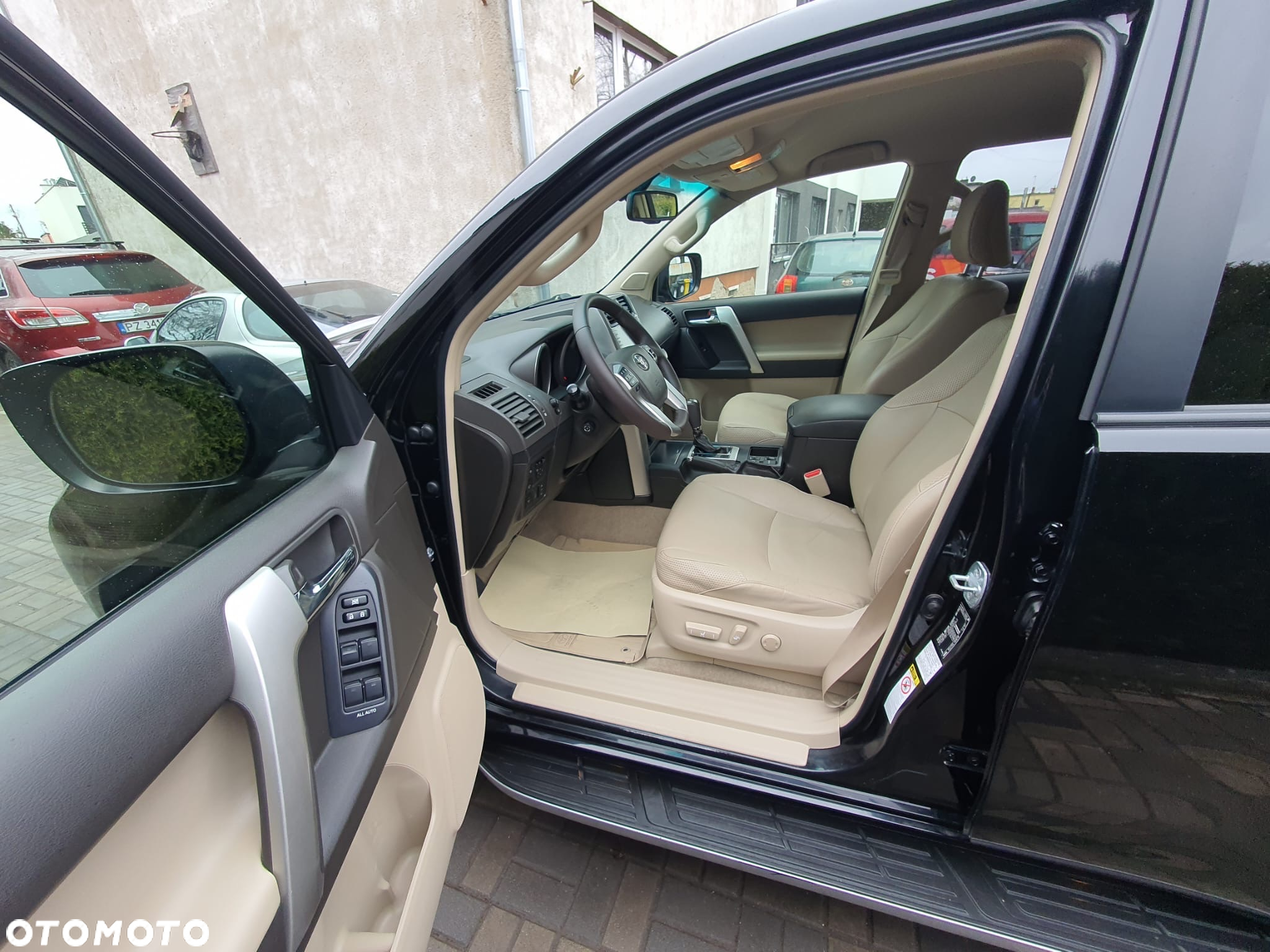 Toyota Land Cruiser LC 3.0 D-4D Prestige - 10