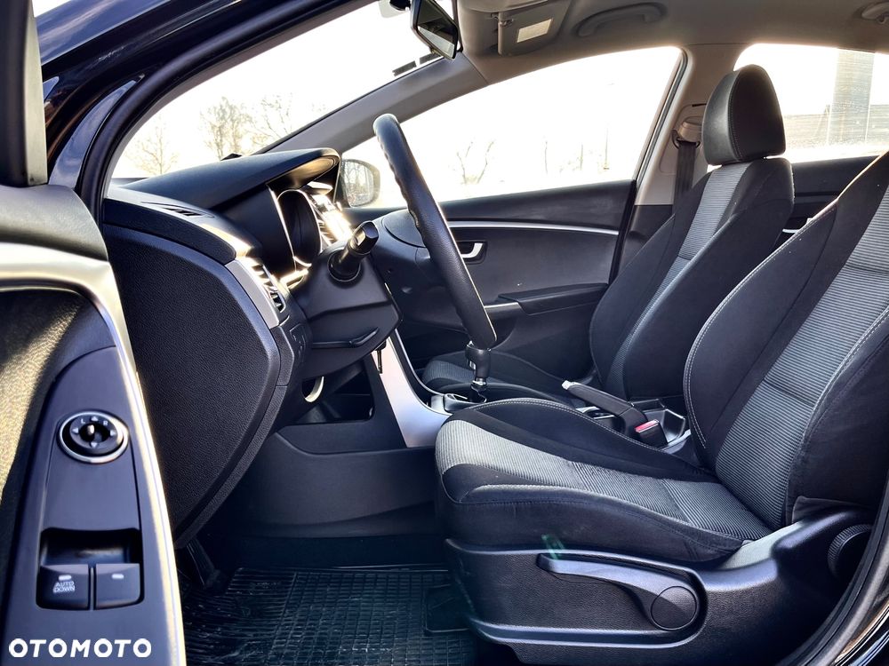 Hyundai i30 1.4 Style - 9