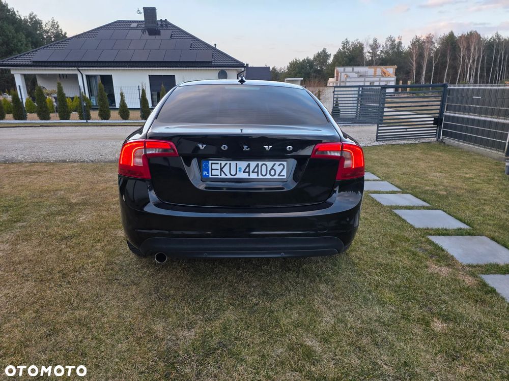 Volvo S60 D2 Drive-E Summum - 6