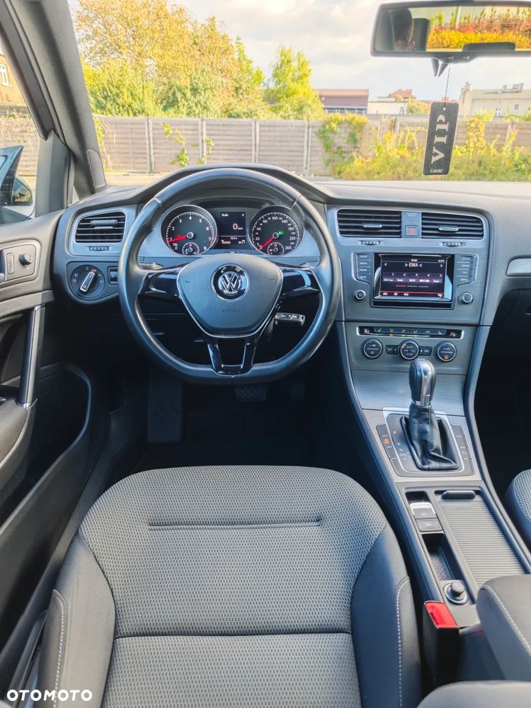Volkswagen Golf 1.4 TSI BlueMotion Technology DSG Comfortline - 12