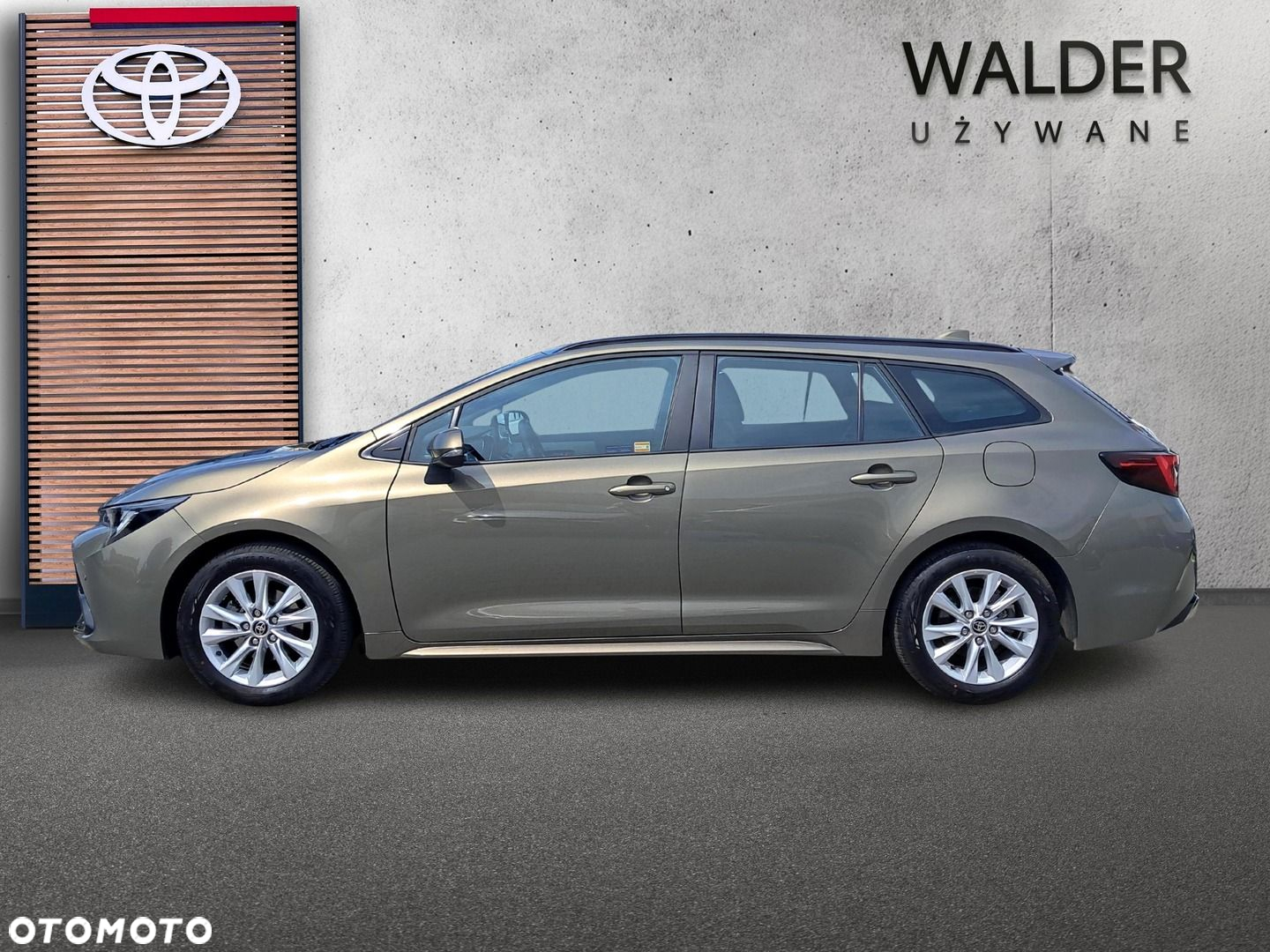Toyota Corolla - 2