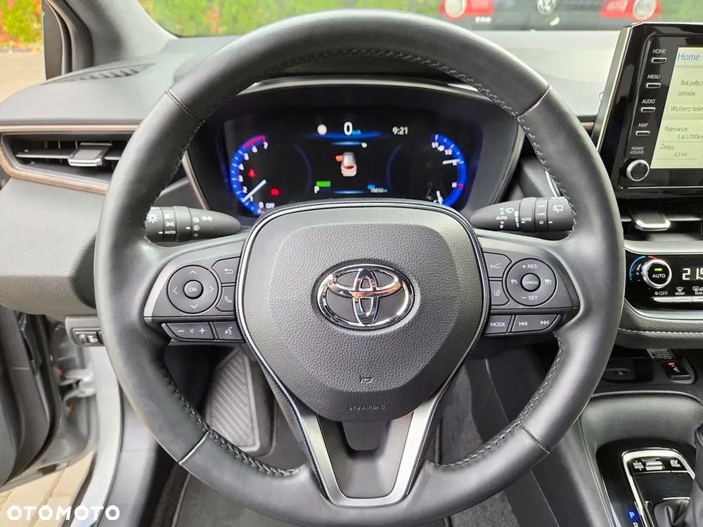 Toyota Corolla - 23