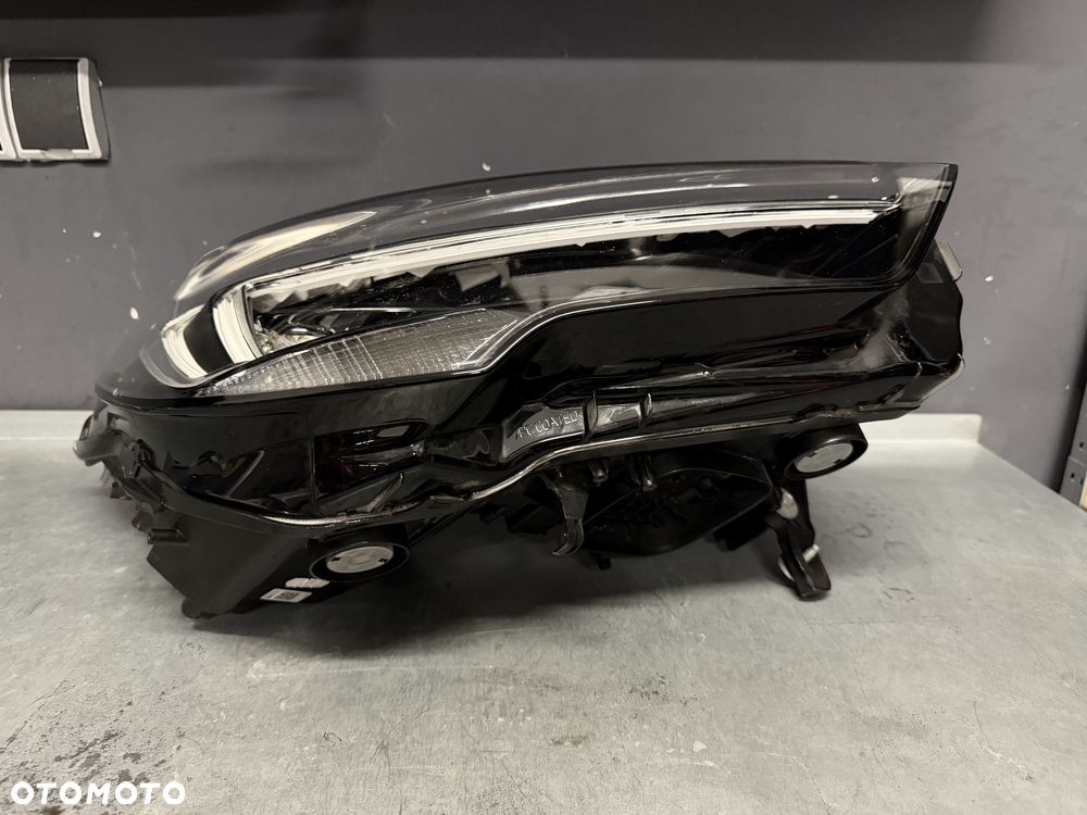 Lampa prawa przód Opel Crossland X Full Led lift 20r.- Europa oryginał - 5