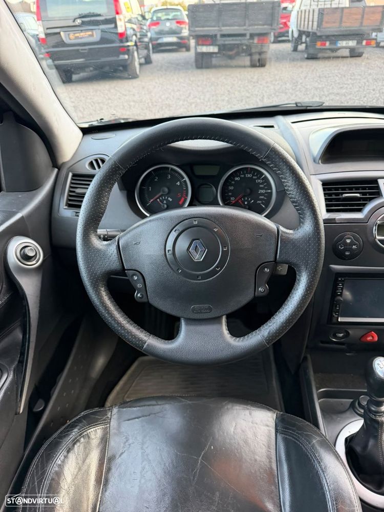 Renault Mégane 1.5 dCi Confort - 23