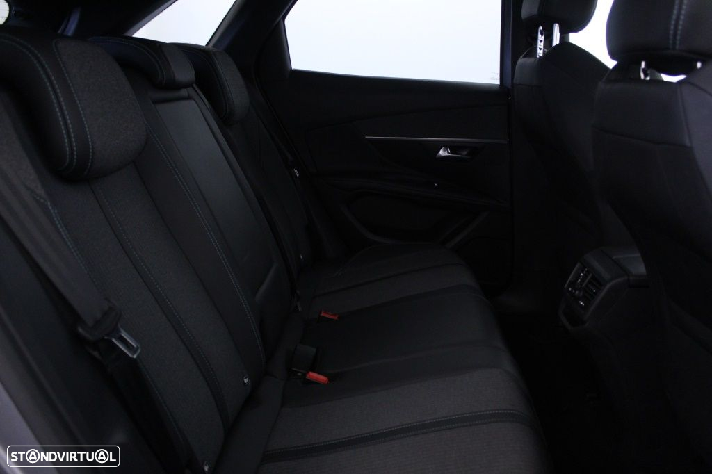 Peugeot 3008 1.5 BlueHDi Allure Pack EAT8 - 15