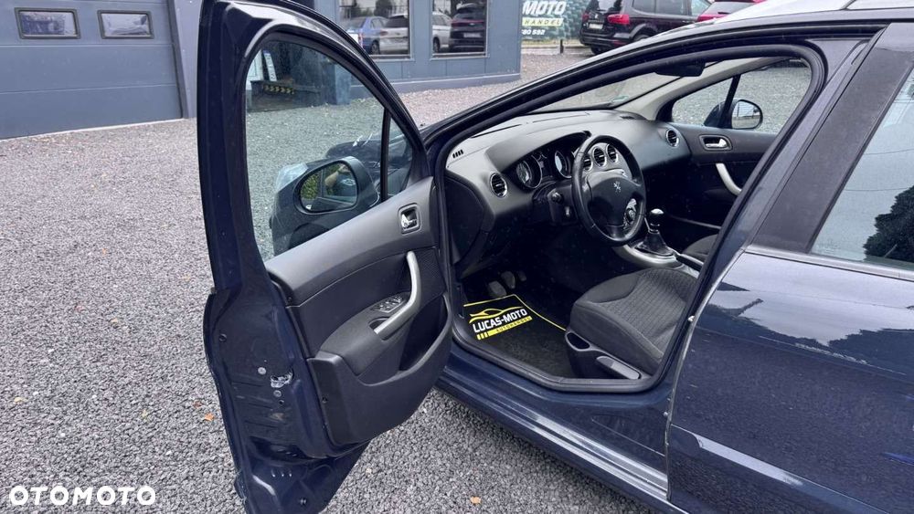 Peugeot 308 - 17
