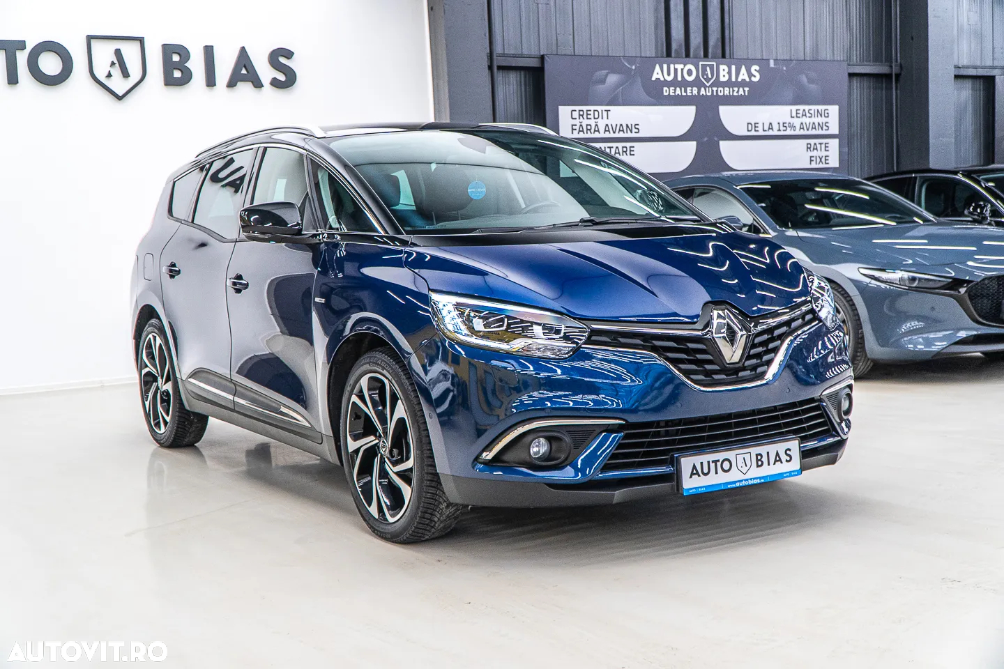 Renault Grand Scenic TCe 140 GPF EDC BOSE EDITION - 4